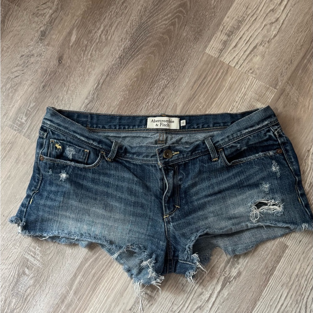 Abercrombie & Fitch Low Rise Distressed Blue Jean Shorts